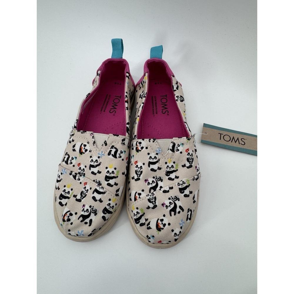 TOMS Panda Slip-On Shoes‎ Size 1.5 Girls NWT no box